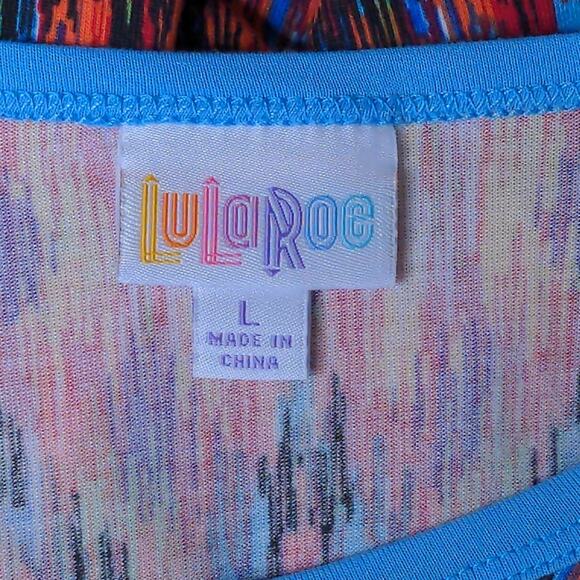 LuLaRoe Geometric Randy Tee  - Size L - NWT/Flaw - Picture 5 of 9
